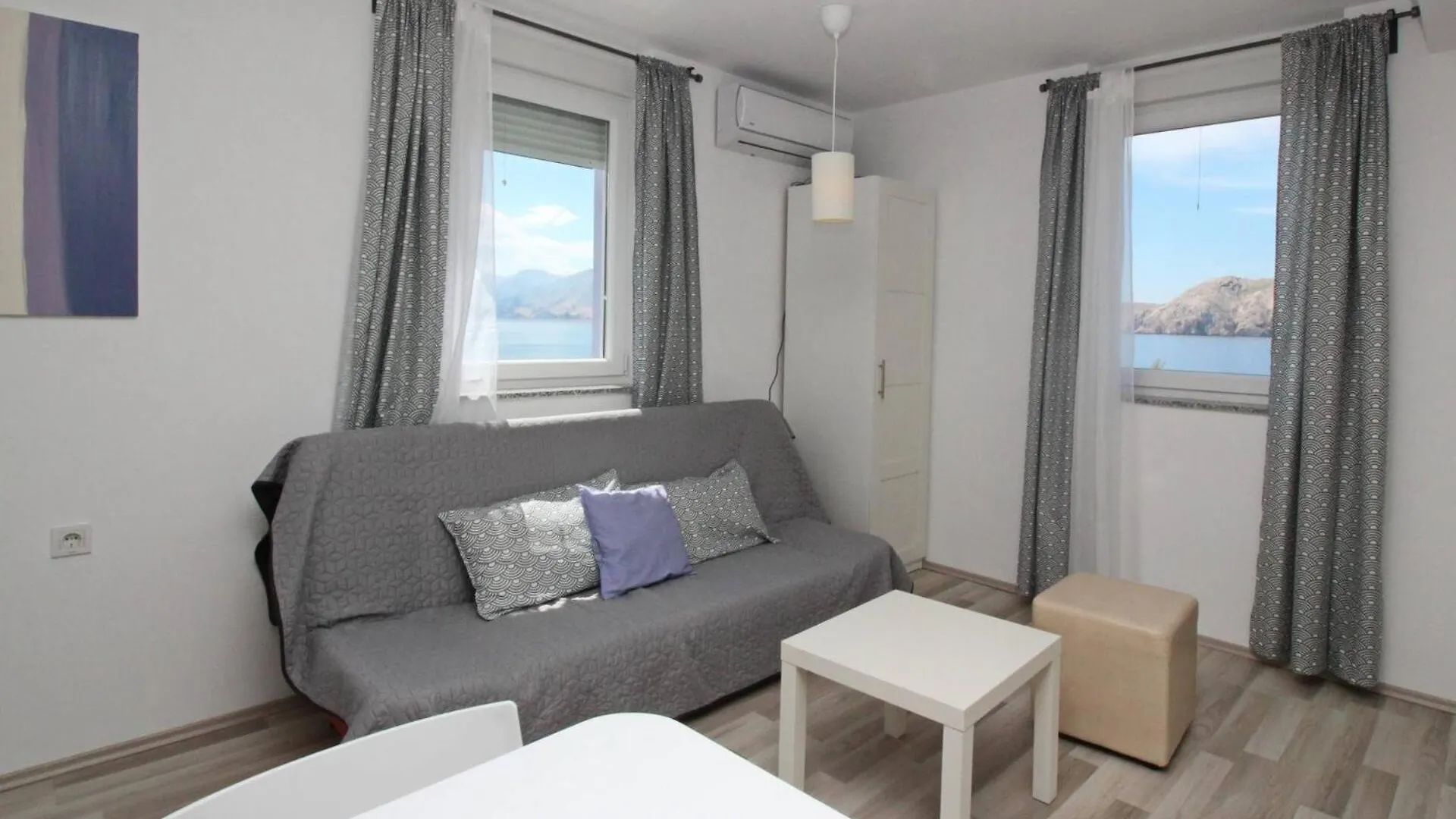 Apartments Lavanda - Kricin Baška 0*,